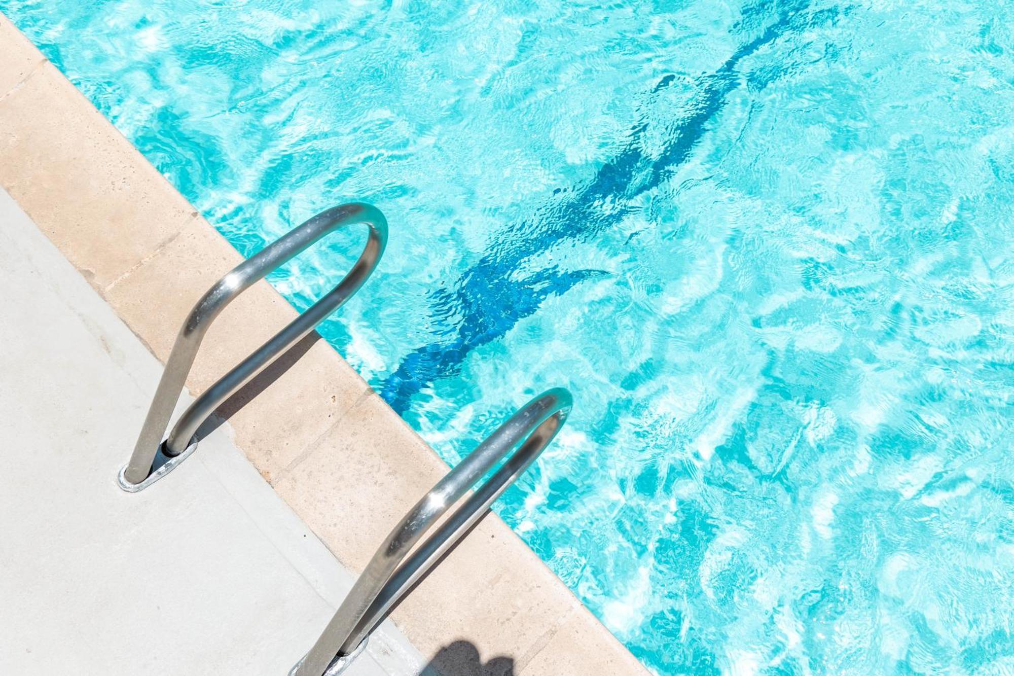 Cozy Waikiki Getaway, Stroll To With Free Parking Apartment Honolulu